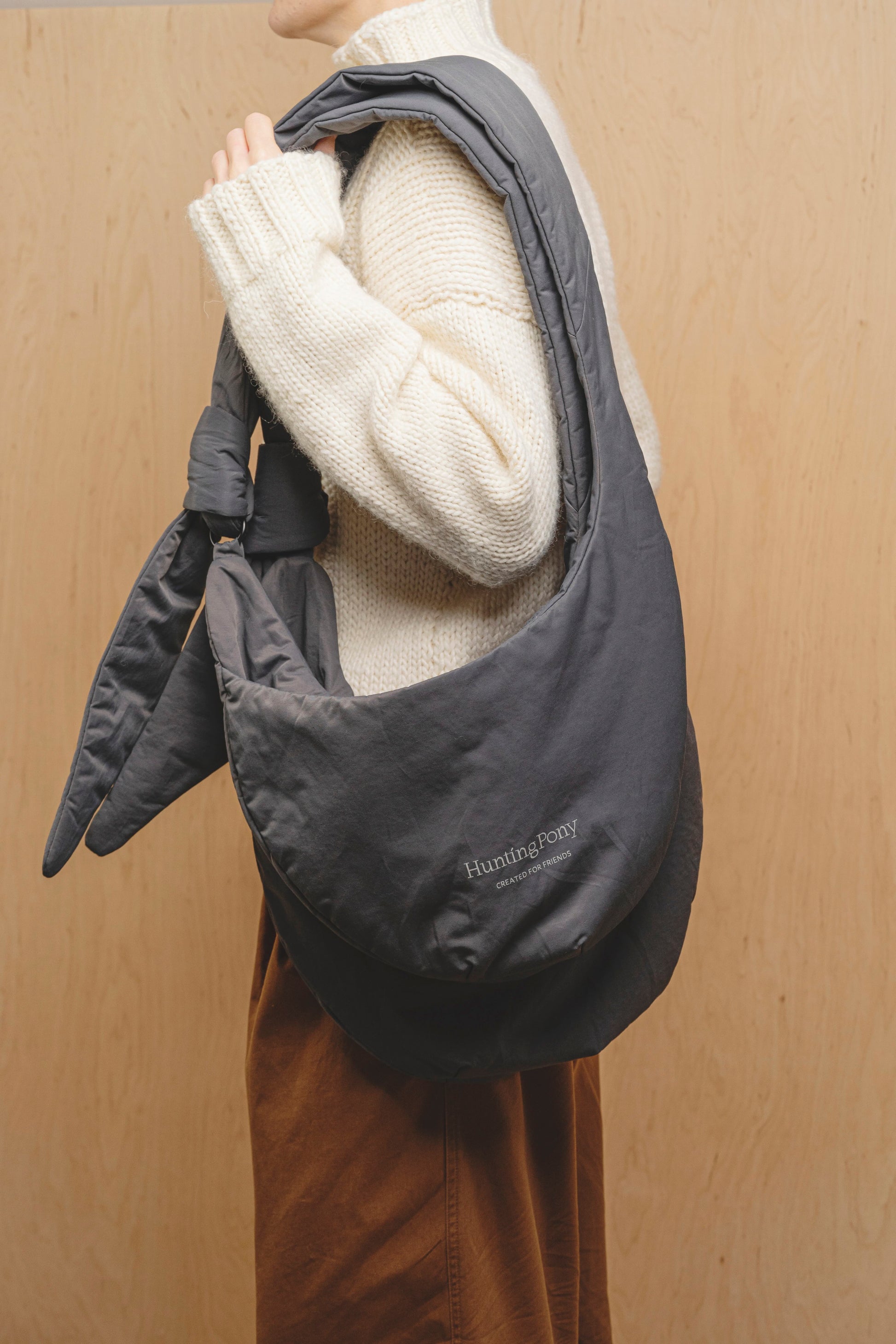 Sling-bag Pony Kangaroony Graphite
